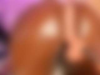 MiaaXXX's Live Sex Cam Show