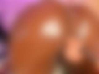 MiaaXXX's Live Sex Cam Show