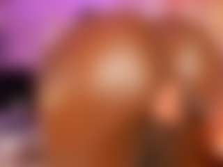 MiaaXXX's Live Sex Cam Show