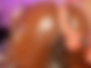 MiaaXXX's Live Sex Cam Show