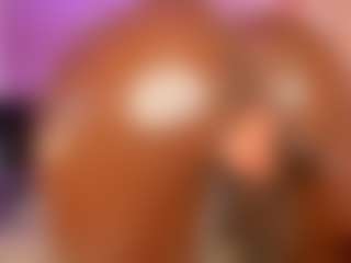 MiaaXXX's Live Sex Cam Show