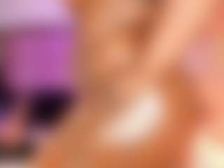 MiaaXXX's Live Sex Cam Show