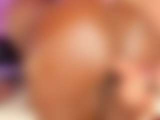 MiaaXXX's Live Sex Cam Show