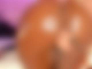 MiaaXXX's Live Sex Cam Show