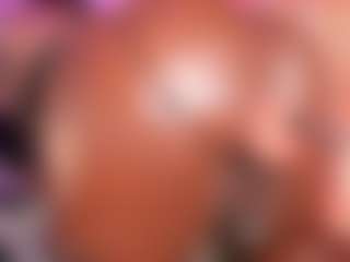 MiaaXXX's Live Sex Cam Show