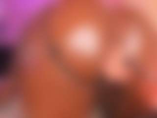 MiaaXXX's Live Sex Cam Show