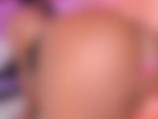 Live cam show with MiaaXXX - Oil on Camsoda