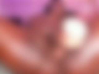 MiaaXXX's Live Sex Cam Show