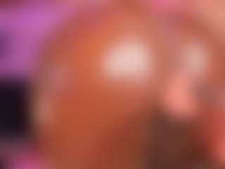 Live cam show with MiaaXXX - Bedroom Curvy on Camsoda