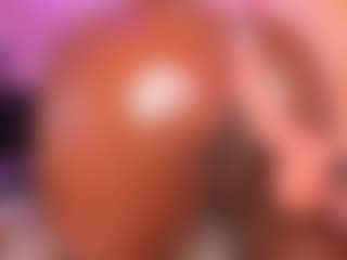Live cam show with MiaaXXX - Tease on Camsoda