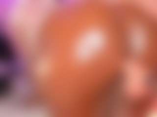 MiaaXXX's Live Sex Cam Show