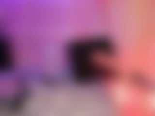 MiaaXXX's Live Sex Cam Show