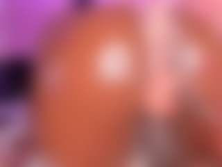 Pokaz na żywo z MiaaXXX - Ebony Big Tits na Camsoda