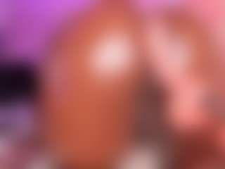 MiaaXXX's Live Sex Cam Show