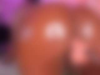 MiaaXXX's Live Sex Cam Show