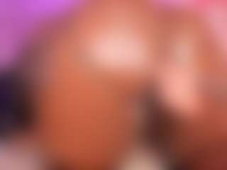 MiaaXXX's Live Sex Cam Show