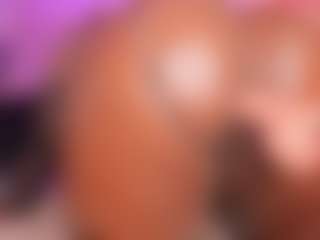 MiaaXXX's Live Sex Cam Show