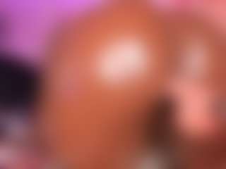 MiaaXXX's Live Sex Cam Show