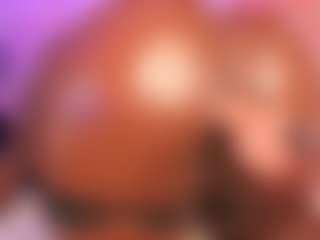MiaaXXX's Live Sex Cam Show