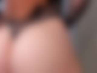 Live cam show with Evaa - HD on chickslive.net