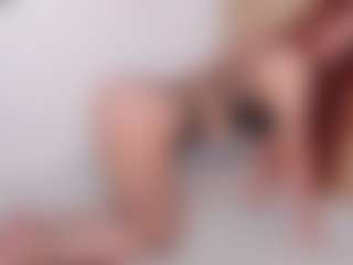 Live cam show with Evaa - Red Hair Teen (18+) on nudelive.tv