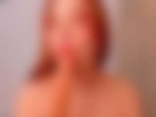 Live cam show with Evaa - Red Hair on eurowanks.com