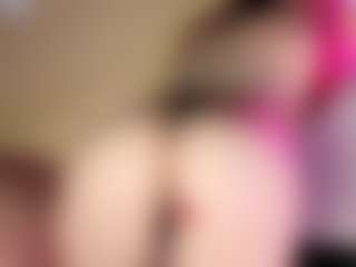 Live cam show with Ivanna Diamon - Glasses on Camsoda