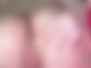 Live cam show with Ivanna Diamon - Squirt on Latina Girls