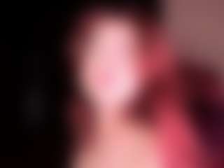 Live cam show with Ivanna Diamon - Petite Young Adult on Dolls Live