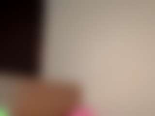 Live cam show with Ivanna Diamon - Control on Milfs Live