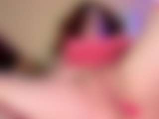 Live cam show with Ivanna Diamon - Green Eyes on Camsoda
