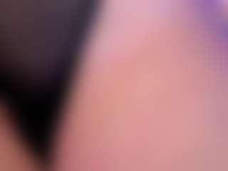 Live cam show with Ivanna Diamon - Green Eyes on Fling VIP Chat