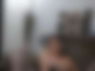 Mia's Live Sex Cam Show