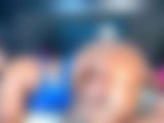 Roundassbaby's Live Sex Cam Show