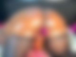 Roundassbaby's Live Sex Cam Show
