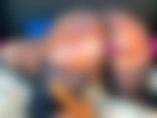 Roundassbaby's Live Sex Cam Show