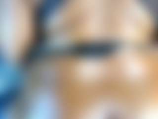 Roundassbaby's Live Sex Cam Show