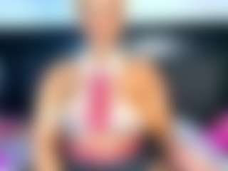 Roundassbaby's Live Sex Cam Show