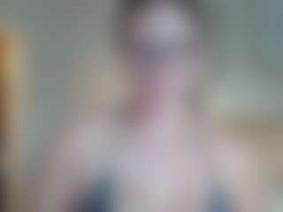 Live cam show with American-Honey - College MILF on friskycurves.com