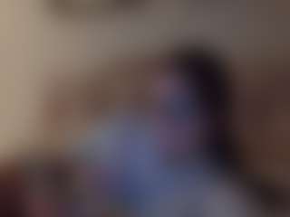 Live cam show with American-Honey - Strip Brown Hair on Sweet Sext