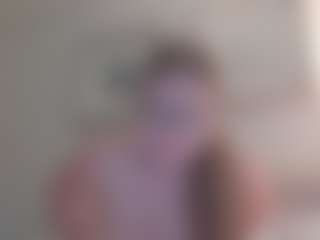 Live cam show with American-Honey - Brown Hair Toys on CamSextacy
