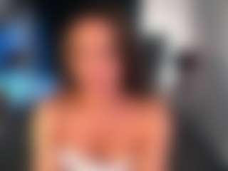 LiluDallass's Live Sex Cam Show