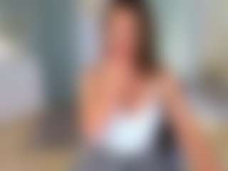 LiluDallass's Live Sex Cam Show