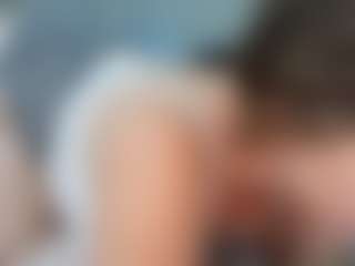 Live cam show with Juli Monroe - Blue Eyes on Sex Cam Show