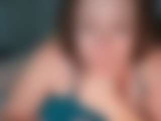 Live cam show with Juli Monroe - Thong on Soda Cam