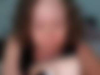 Juli Monroe MILF webcam performer live streaming