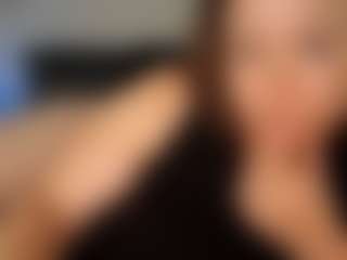 Live cam show with Juli Monroe - Pretty on fapnchat