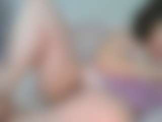 Live cam show with Juli Monroe - Ahegao on SpunkLive