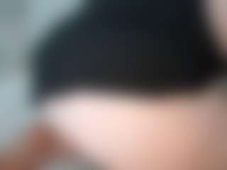 Live cam show with Juli Monroe - BBW Middle Aged on boobsie.com