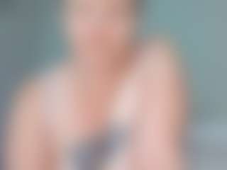 Live cam show with Juli Monroe - Hairy Pussy MILF on Streamer API